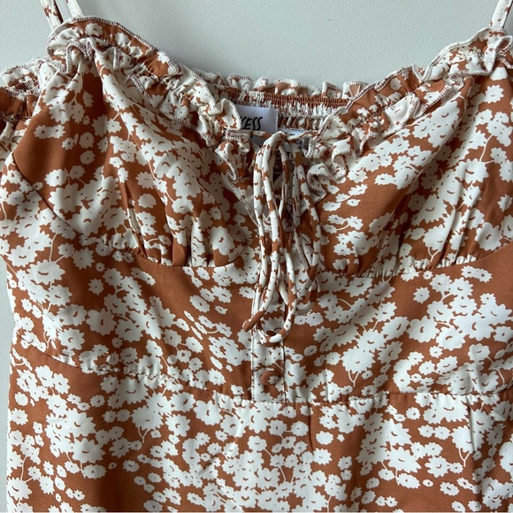 Princess Polly Dress - Picture 3 of 6